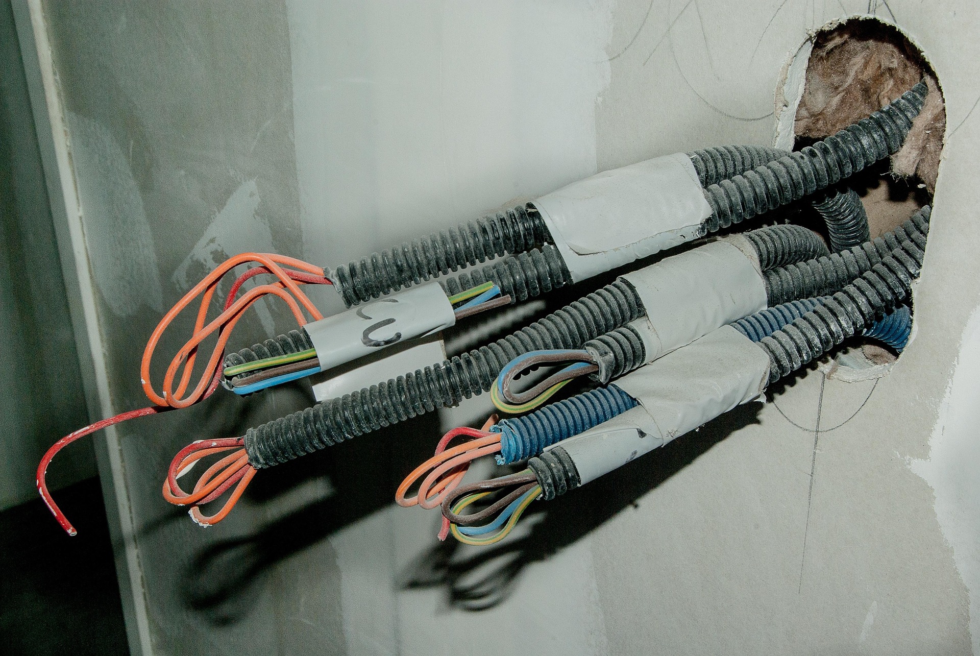 Elektroinstallation, Steckdosen und Gebäudetechnik in Daun Vulkaneifel